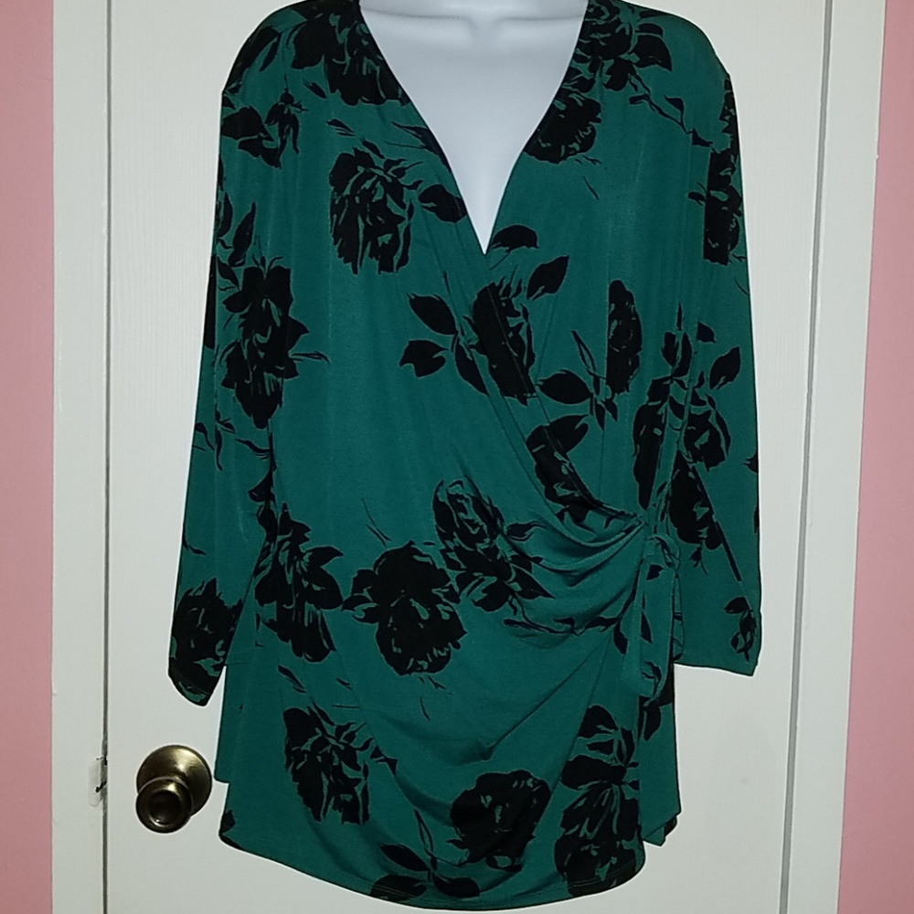 Jaclyn Smith Plus Size Ladies Top XXL